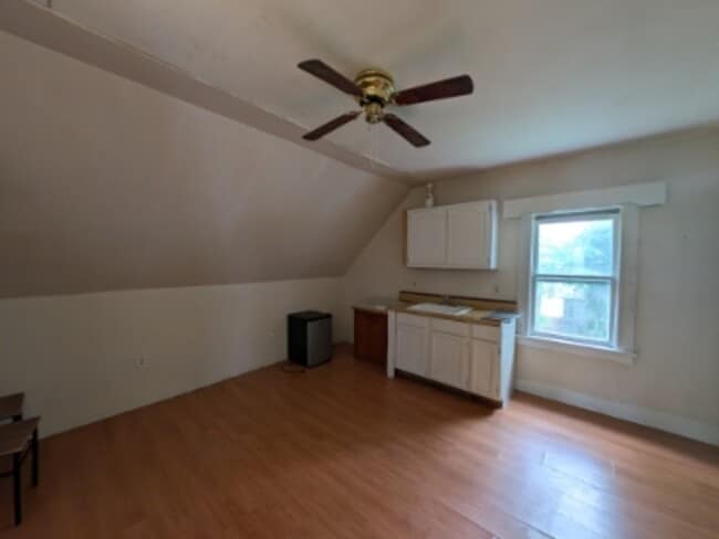 Building Photo - 145 Merrimac St