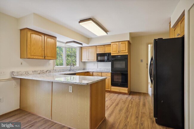 Building Photo - 11124 Post House Ct