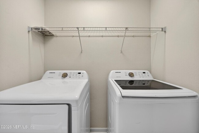 Building Photo - 7152 Stonelion Cir