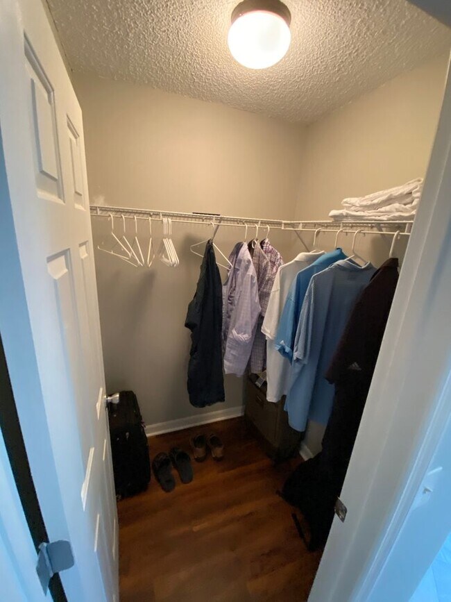 Building Photo - Beautiful ANNUAL, Fully Furnished, turnkey 3 Beds & 2 Baths in The Village of Sabal Chase