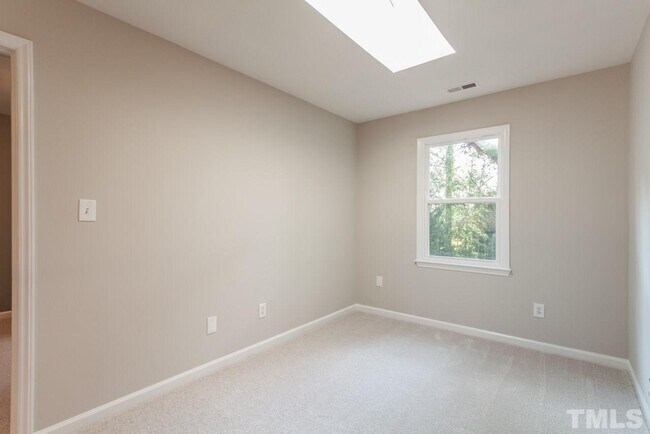 Building Photo - 8324 Bellingham Cir