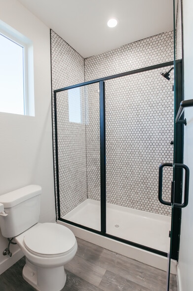 Building Photo - 1964 E Don Carlos Ave