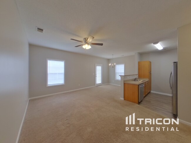 Building Photo - 116 Angel Garden Way