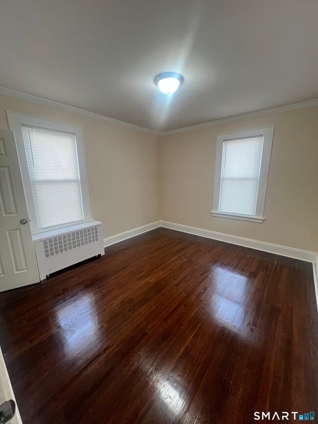 Building Photo - 67 Tremont Ave