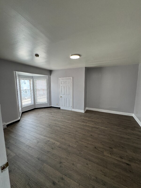Building Photo - 34 N Earl St