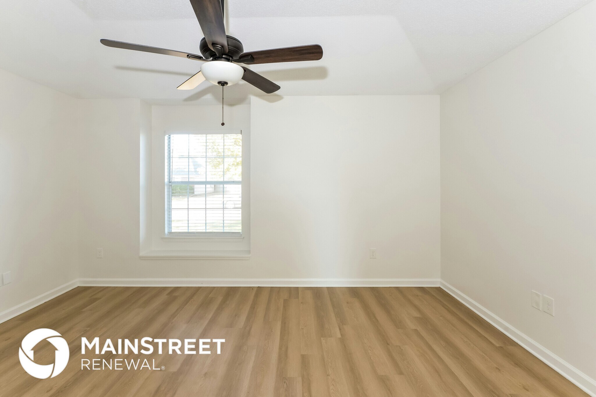 Building Photo - 7881 Collins Wood Cove