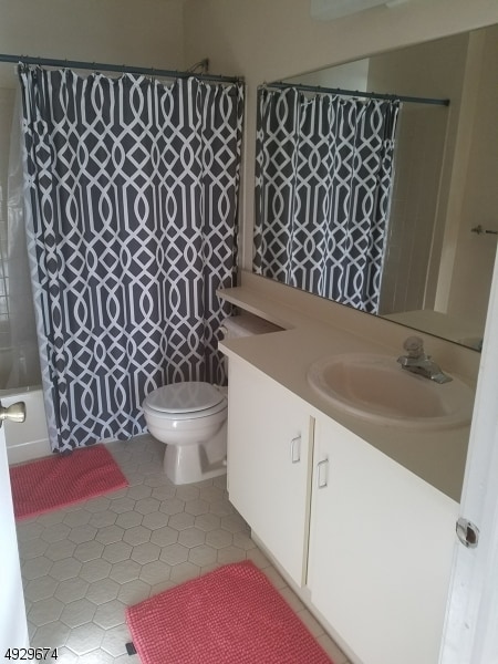 Building Photo - 297 English Pl