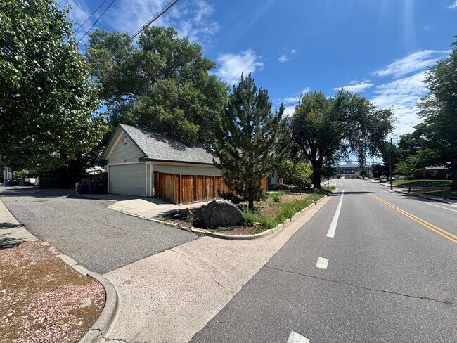 Building Photo - Spacious 4-Bedroom Home Near Sloan's Lake & Broncos Stadium