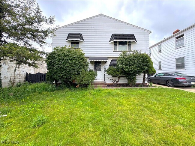 Primary Photo - 9309 Garfield Blvd