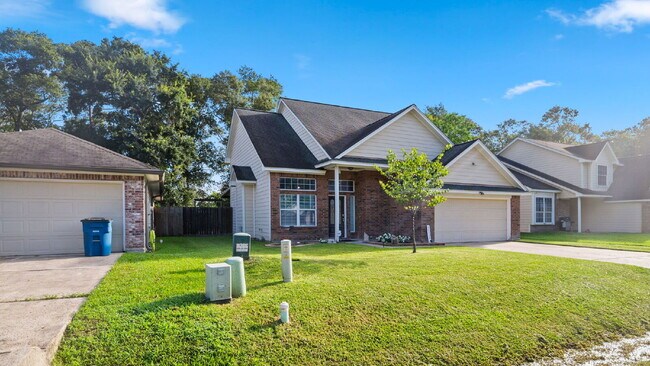 Building Photo - Beautifully Upgraded 4-Bedroom Home with First-Floor Primary Suite, Quartz Counters & Large Backyard