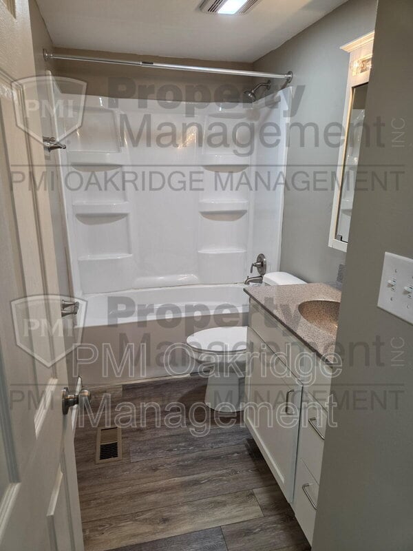 Building Photo - 1256 Heritage Dr