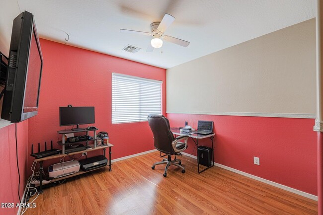 Building Photo - 5268 S 239th Dr