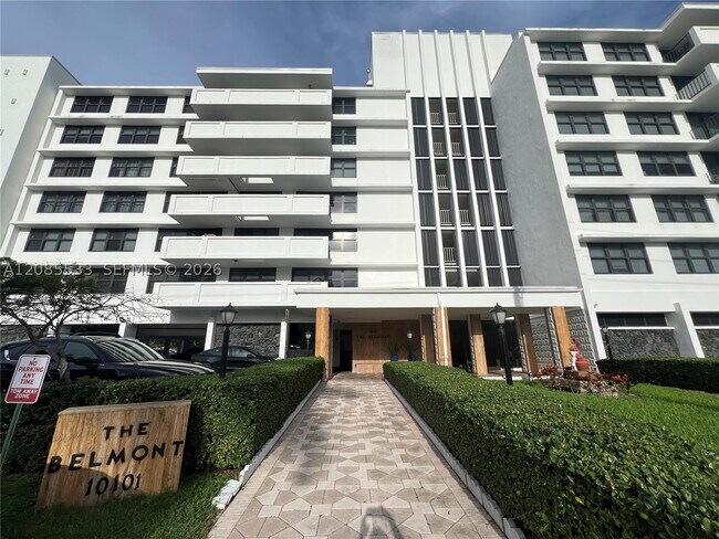 Building Photo - 10101 E Bay Harbor Dr