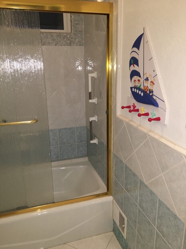 Building Photo - Almaden Valley Ranchette on 1+ Acre | Pool, Horse Property & Views