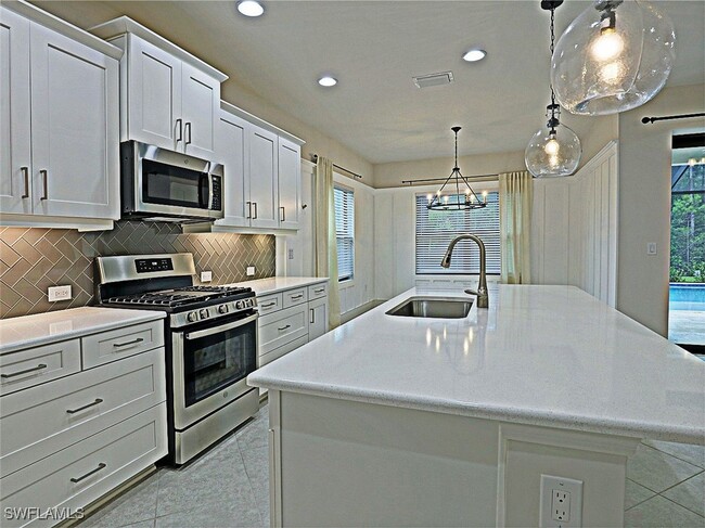 Building Photo - 7652 Cypress Walk Dr