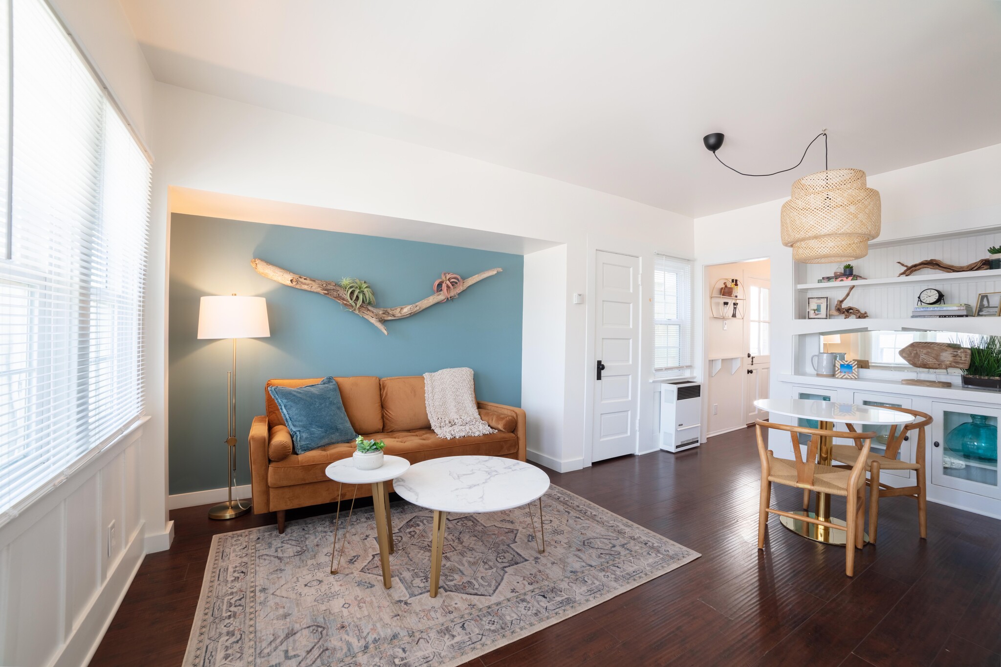 Building Photo - 2920 Manhattan Ave