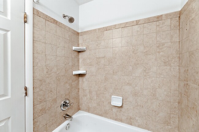 Building Photo - 12450 Knights Rd