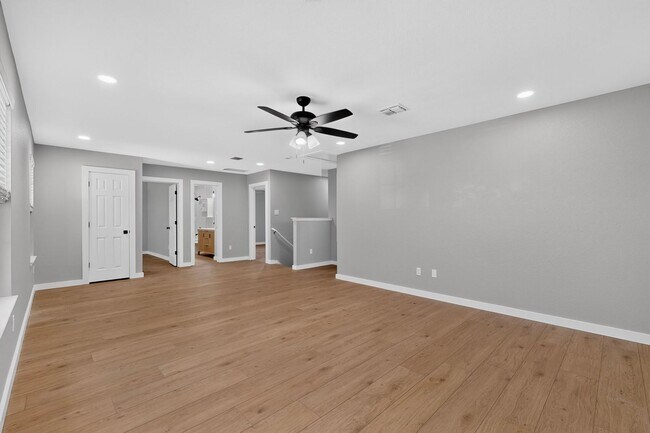 Building Photo - Spacious Renovation Ready To Be Called Home!!!