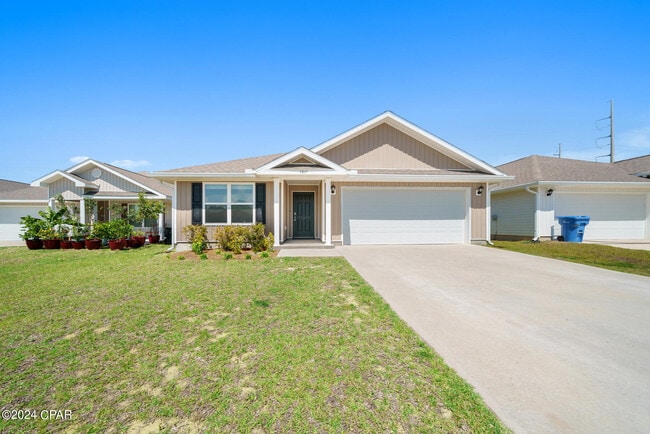 Primary Photo - 5817 Viking Wy