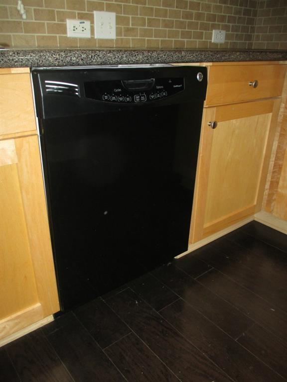 Building Photo - 1601 Miriam Ave