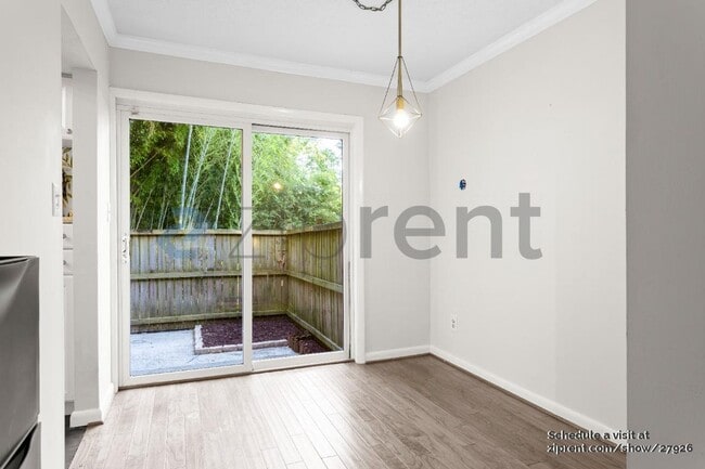 Building Photo - 100 Biscayne Dr NW