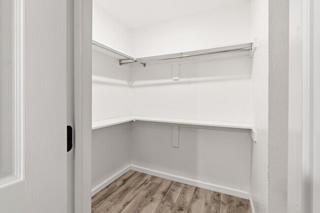 Building Photo - 2305 S.46th Street-