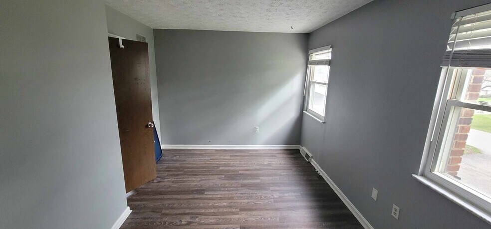 Building Photo - 7815 Pepper Pike