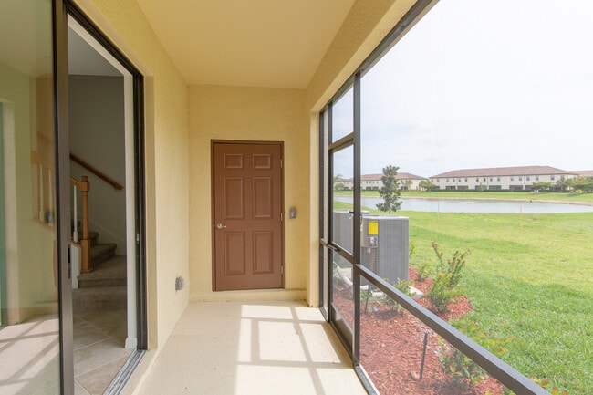 Building Photo - 20457 Lagente Cir