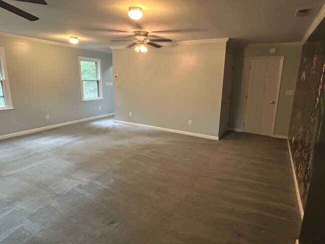 Building Photo - 5 Bed | 3.5 Bath House in Raleigh