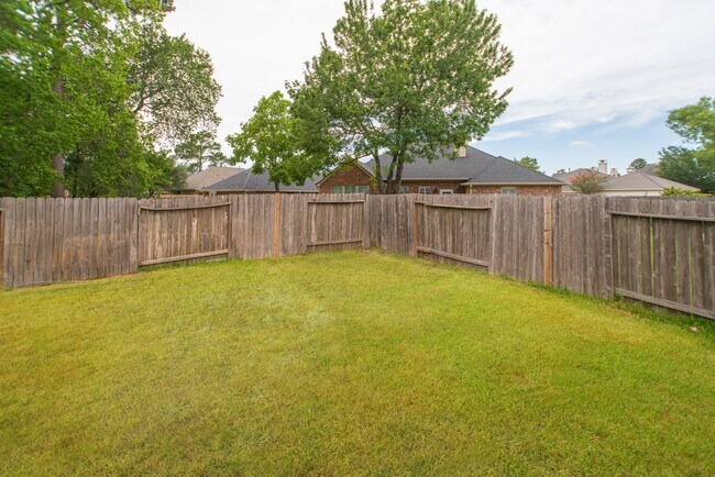 Building Photo - 25531 Forest Springs Lake