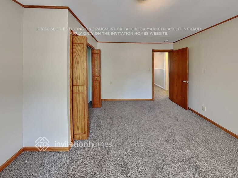 Building Photo - 307 Poplar Ave