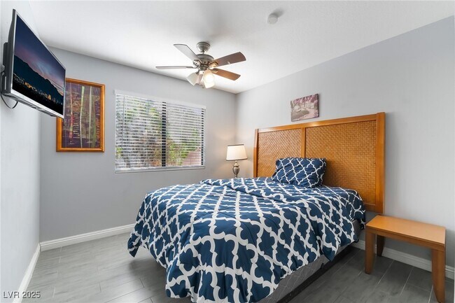 Building Photo - 7076 Gunslinger St