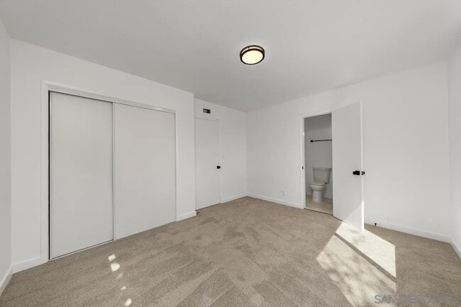 Building Photo - 2472 Calle Tortuosa