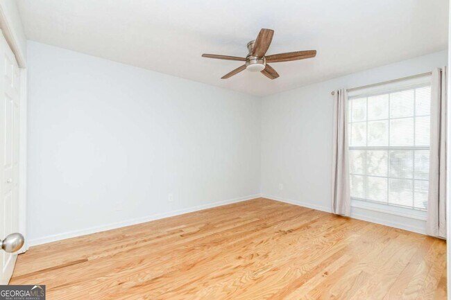 Building Photo - 3005 Seven Pines Ln