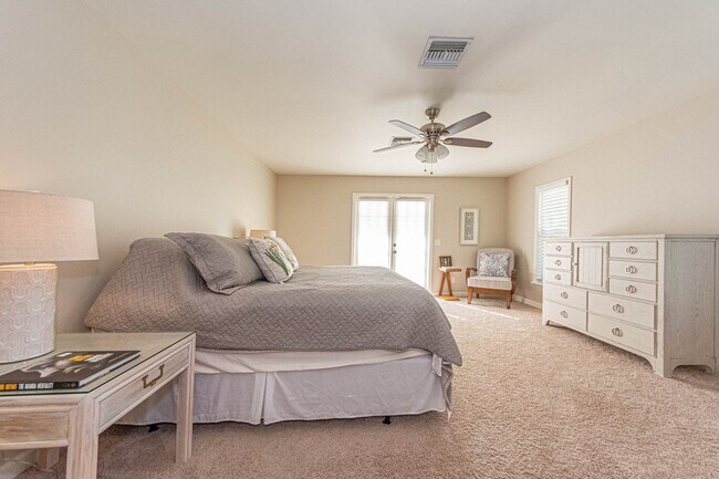 Building Photo - 2225 Silver Sands Ct