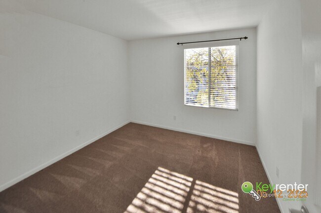 Building Photo - North-East Facing Home in Prime San Ramon Location!