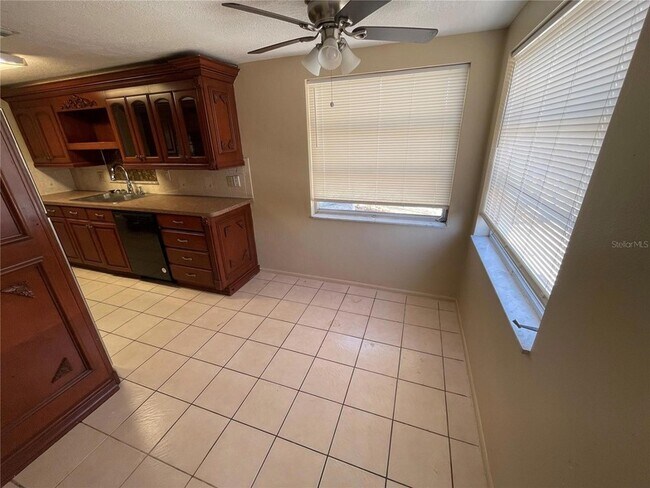Building Photo - 5448 Celcus Dr