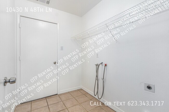 Building Photo - 10430 N 48th Ln