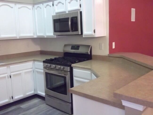 Building Photo - 681 Wind River Ave