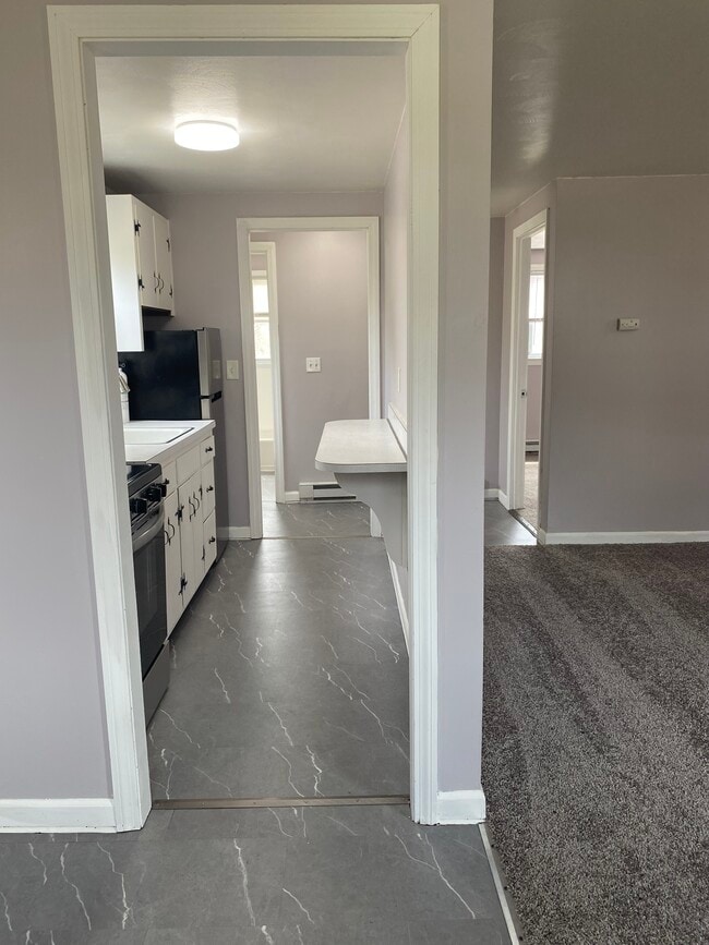 Building Photo - 58 Ashcraft Rd