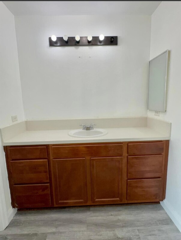 Building Photo - 7111 Santana Sun Dr