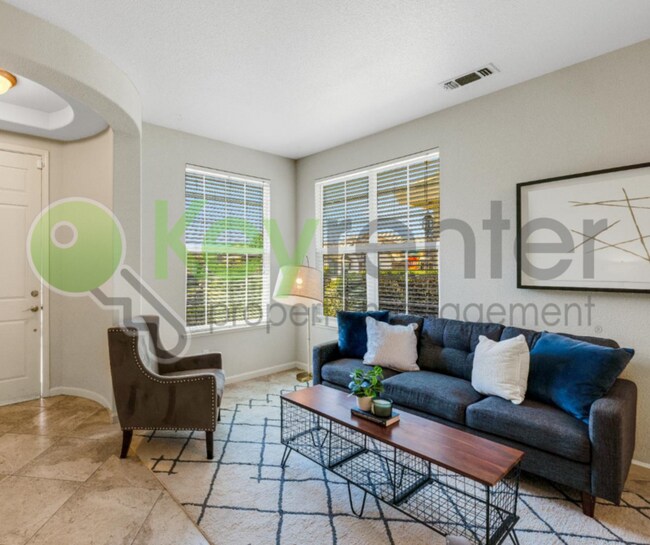 Building Photo - 209 Needle Ct