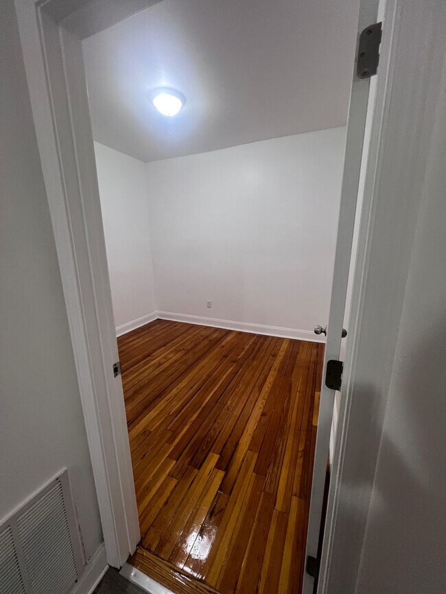 Building Photo - 136 Chestnut Investment LLC