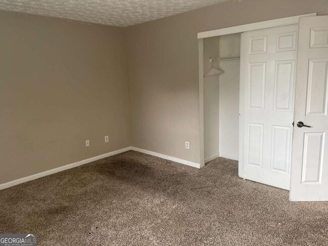 Building Photo - 5549 Sable Way