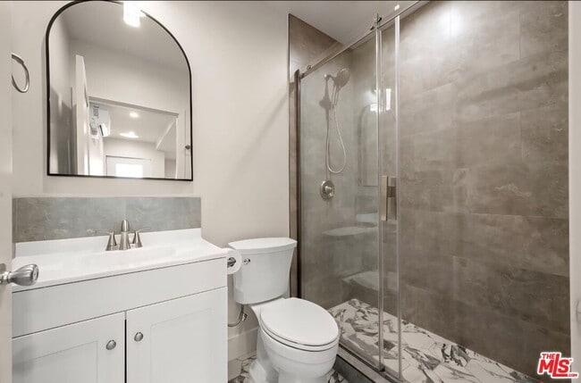 Building Photo - 1509 Edris Dr