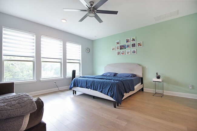 Building Photo - COMING SOON - AUGUST 2025 -Stunning 5-Bedr...