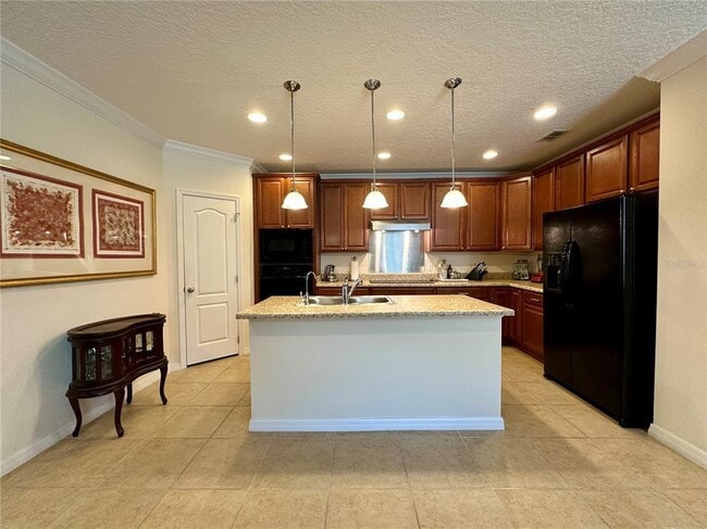 Building Photo - 2115 Waseca Ln