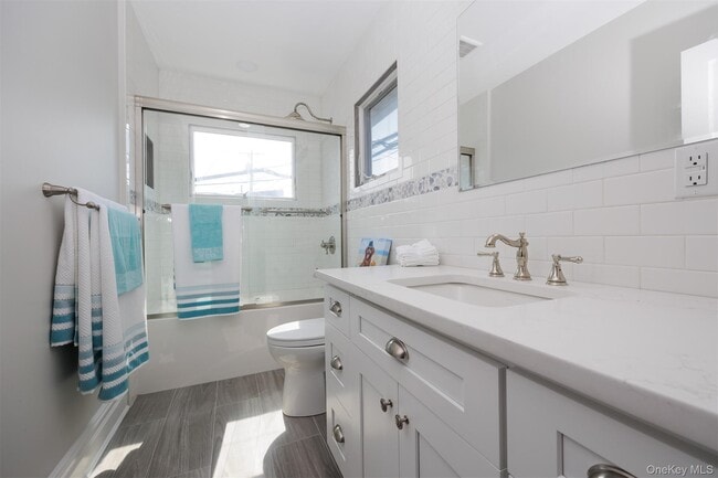 Building Photo - 24 Pennsylvania Ave