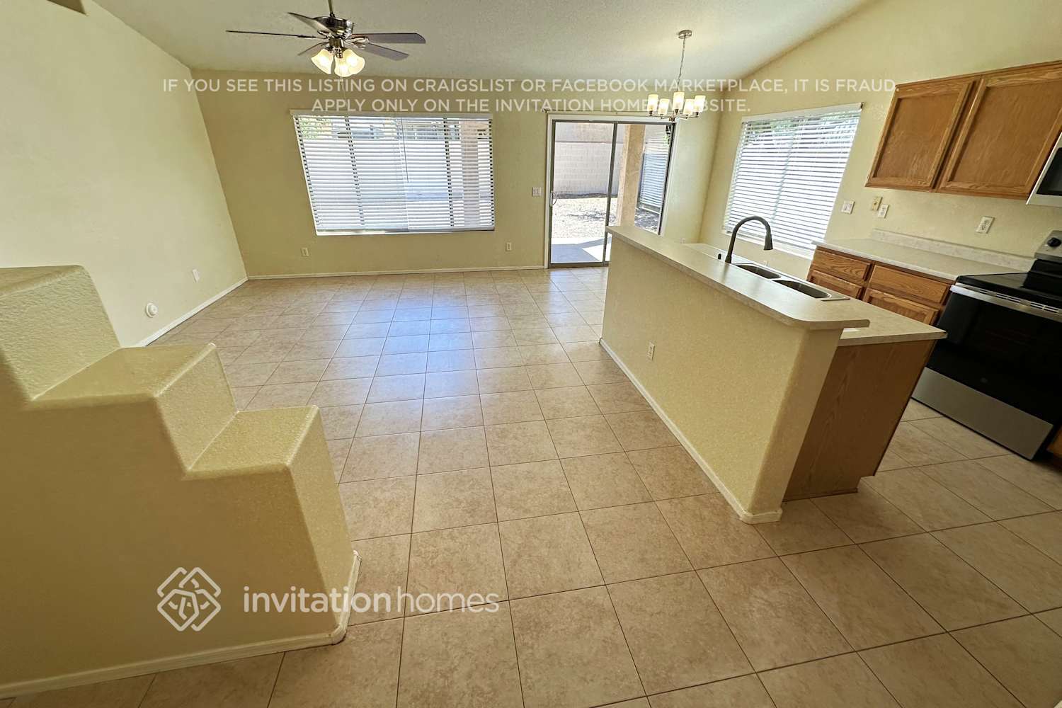 Building Photo - 775 S Lanus Dr