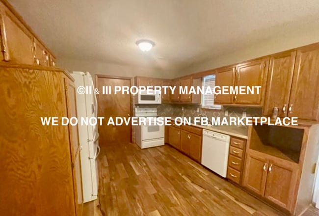 Building Photo - 515 Spring Ave